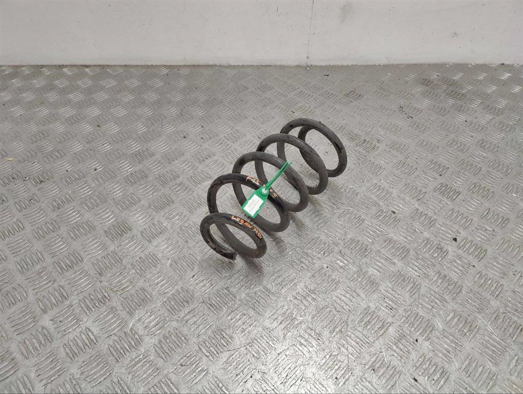 Пружина задняя