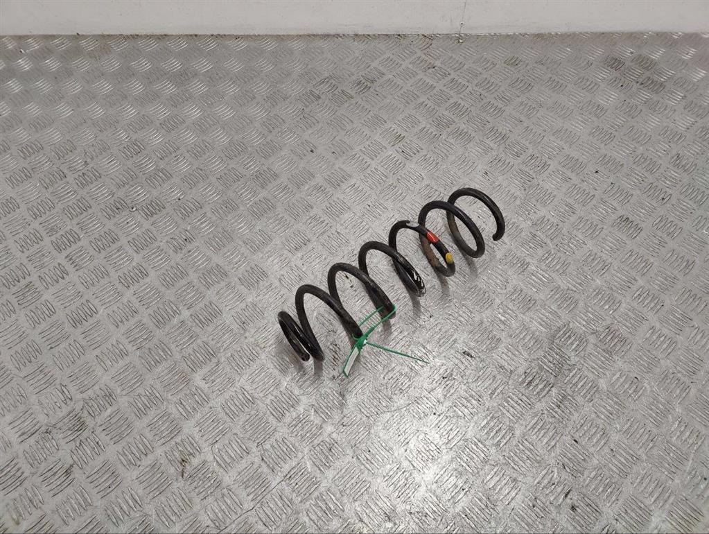 Пружина задняя