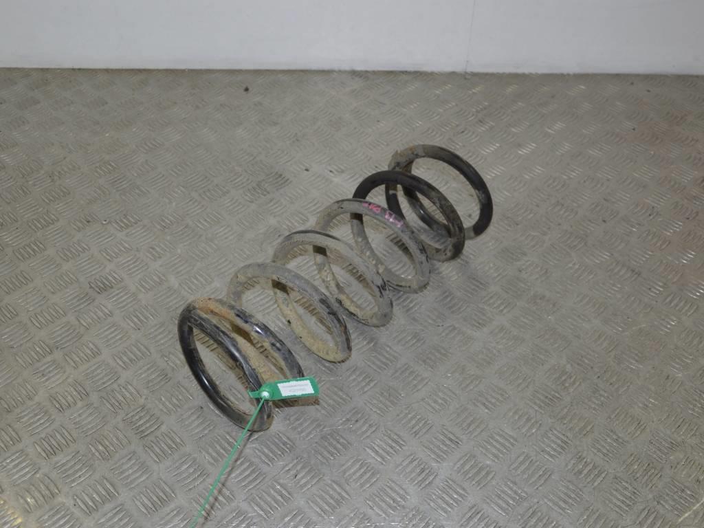 Пружина задняя