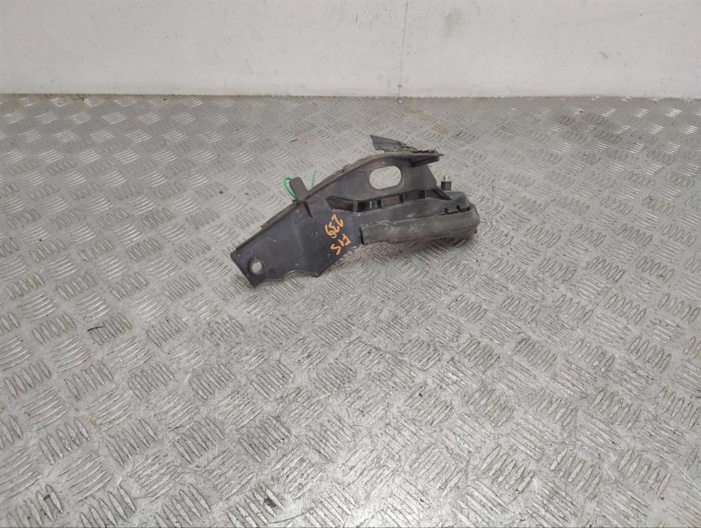 Пыльник крыла переднего левого