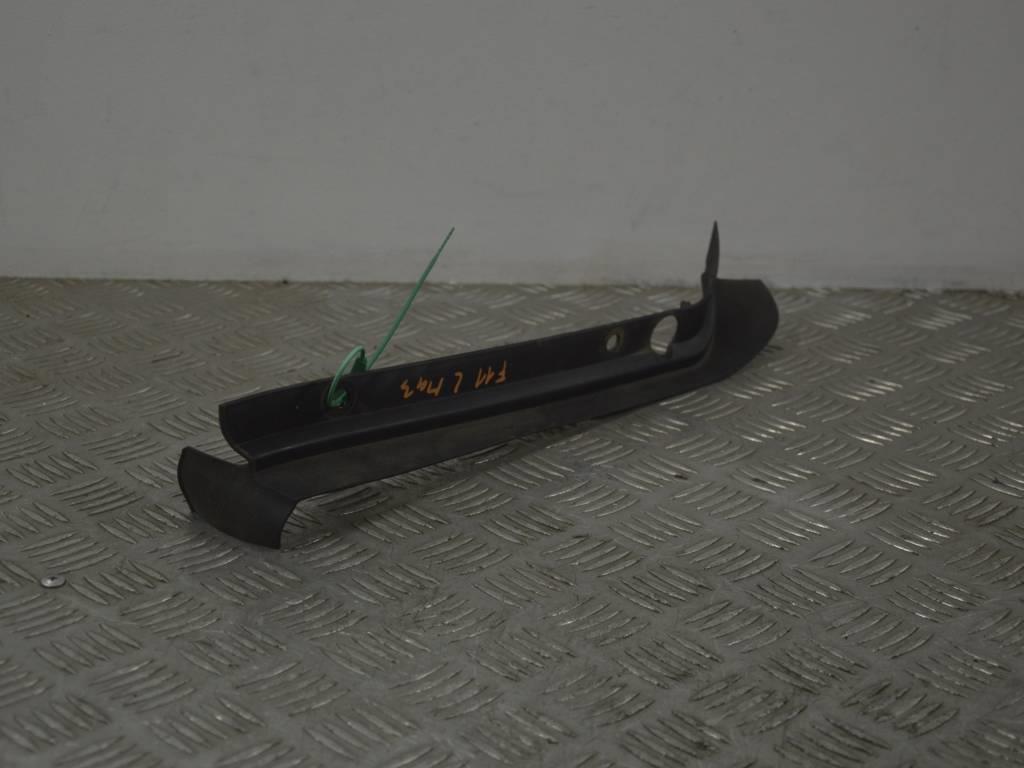 Пыльник крыла переднего левого