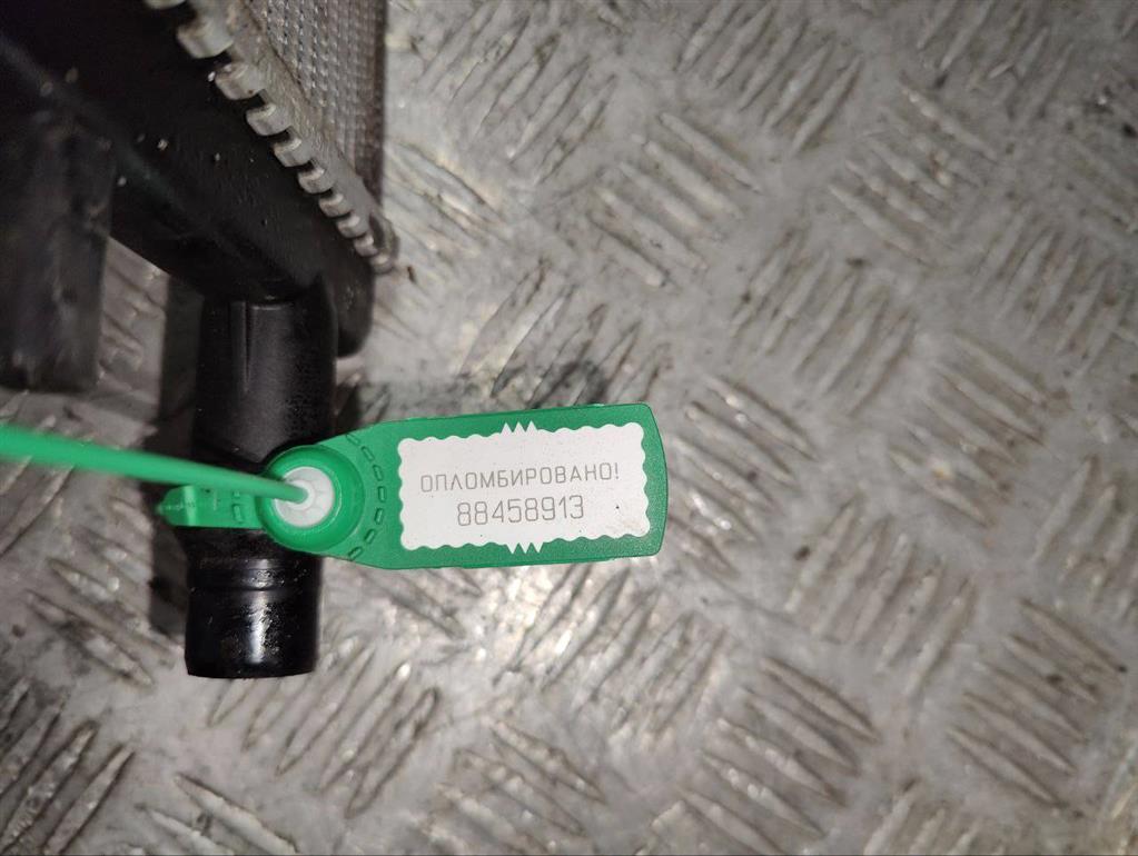 Радиатор (дополнительный)