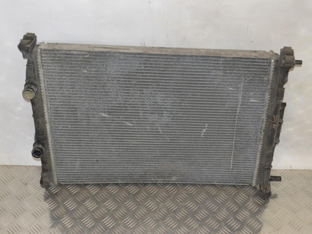 Радиатор (основной) Renault Megane 2 (2002-2008) 8200357536