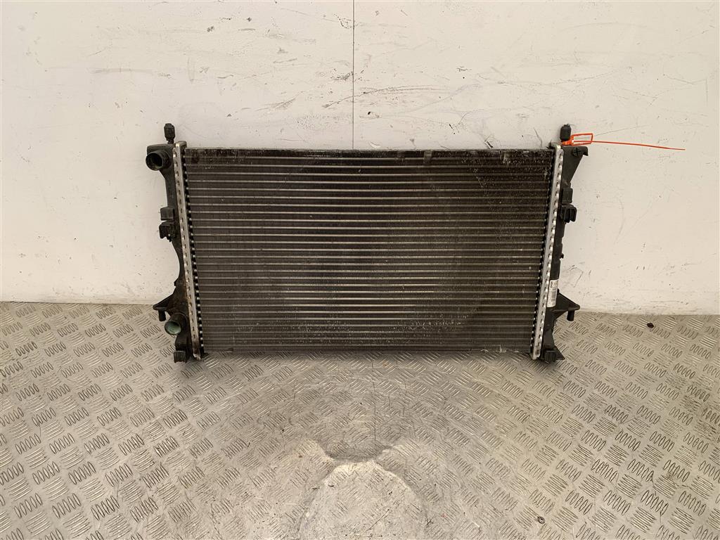 Радиатор (основной)