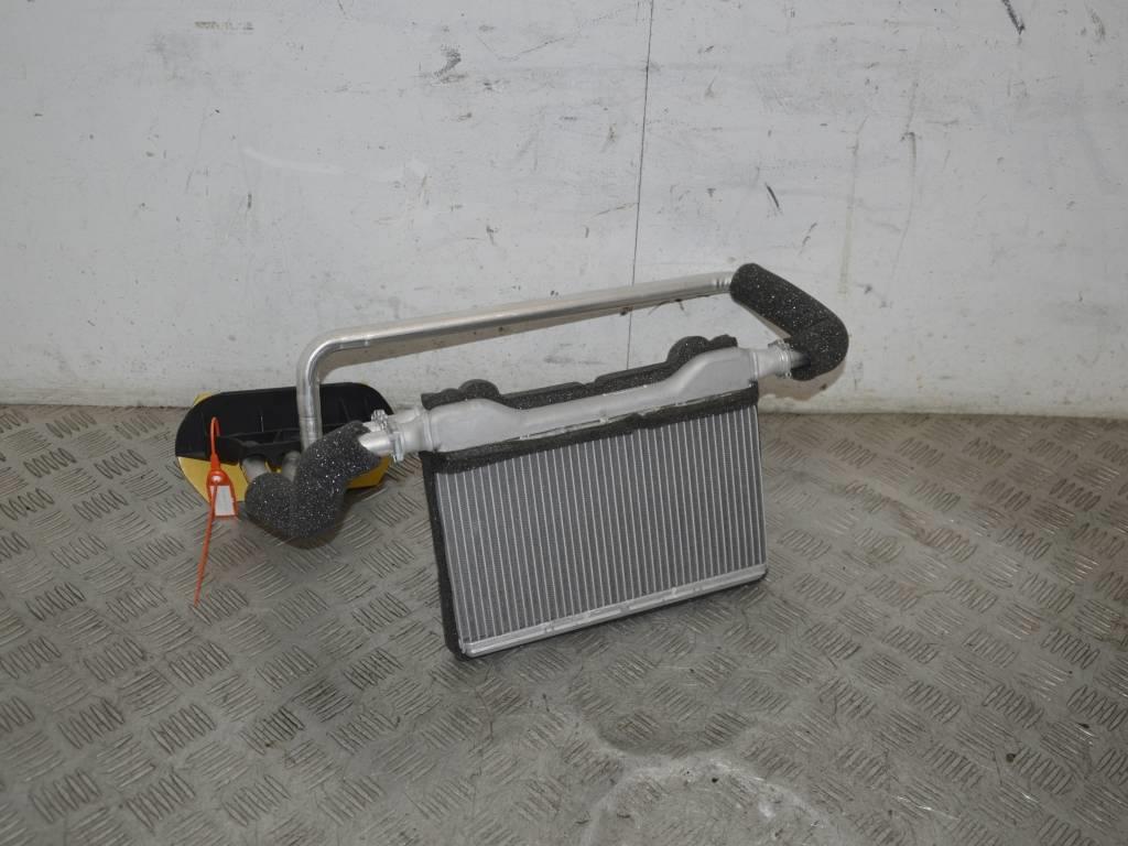 Радиатор отопителя (печки)