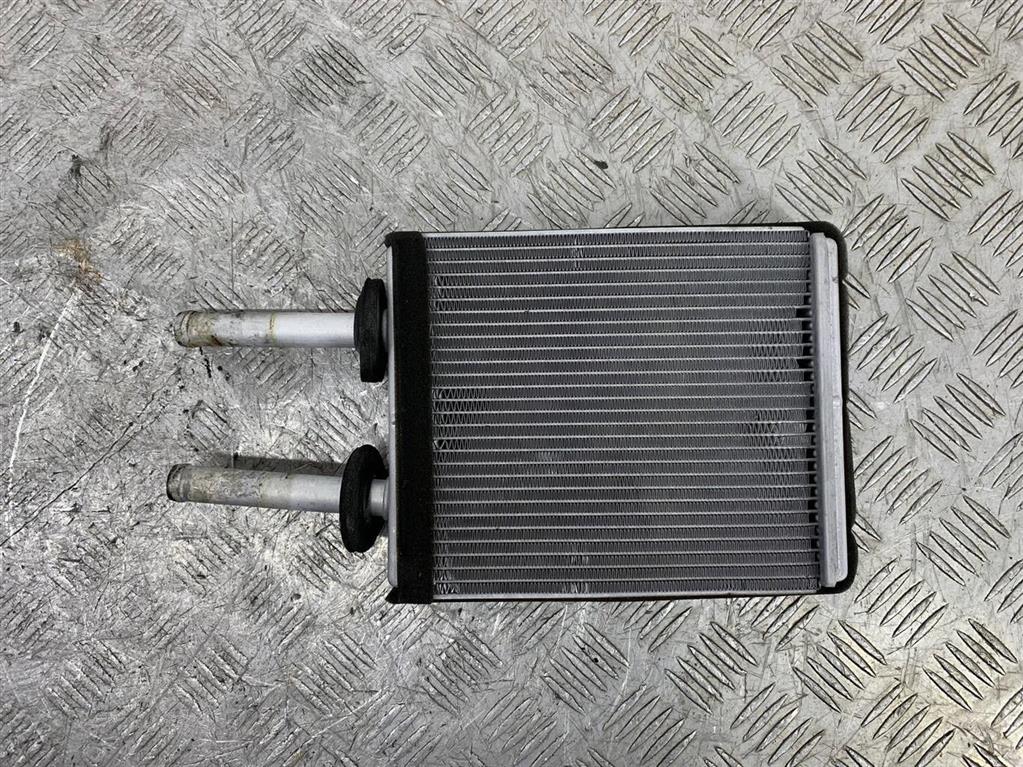 Радиатор отопителя (печки)