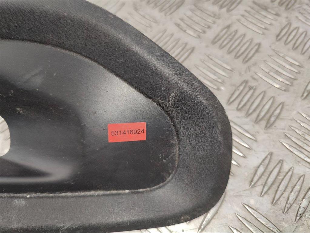 Рамка фары противотуманной левой