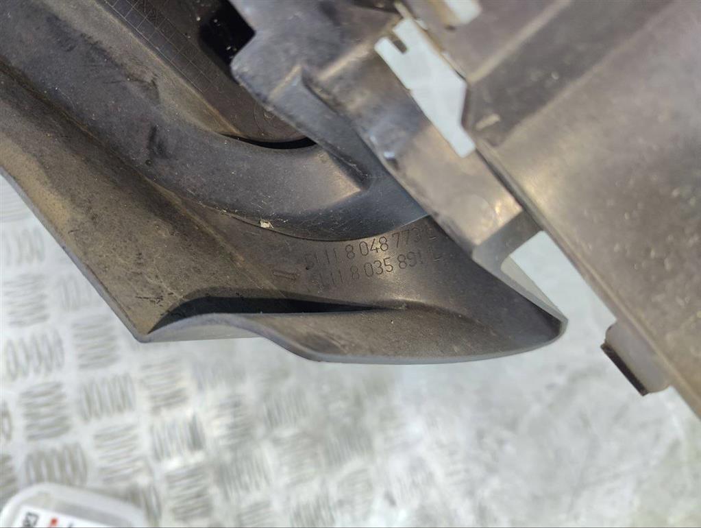 Рамка фары противотуманной правой