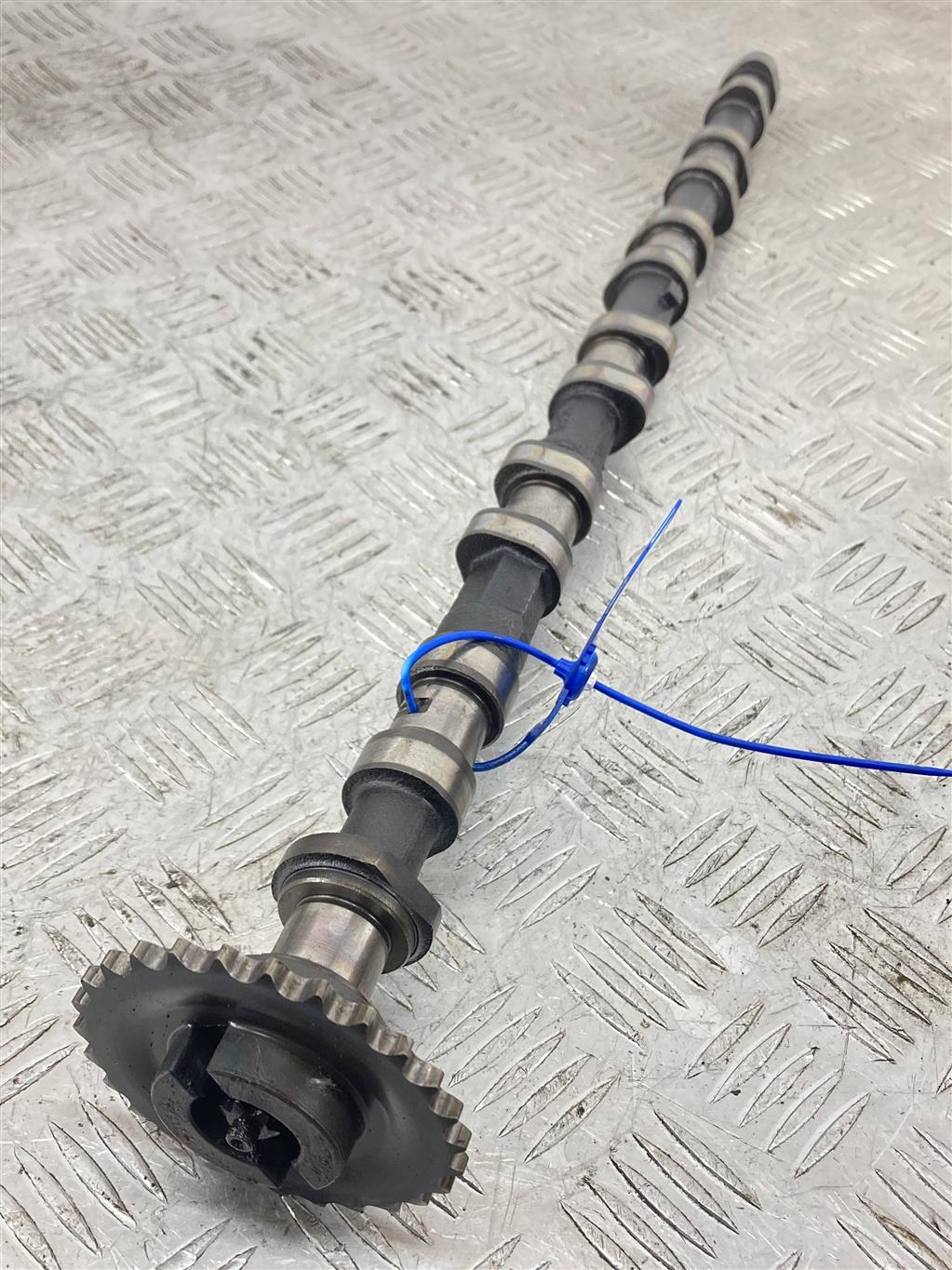 Распредвал