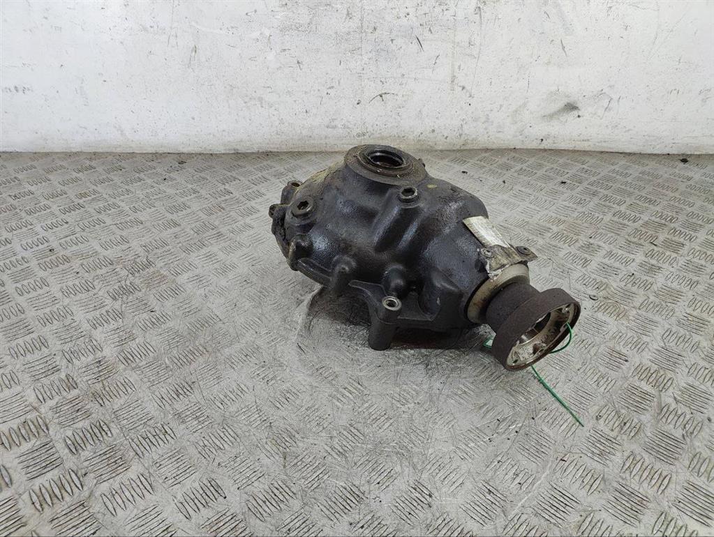 Редуктор переднего моста