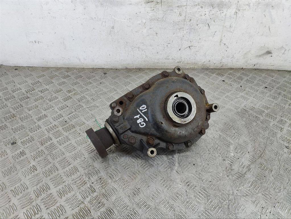 Редуктор переднего моста