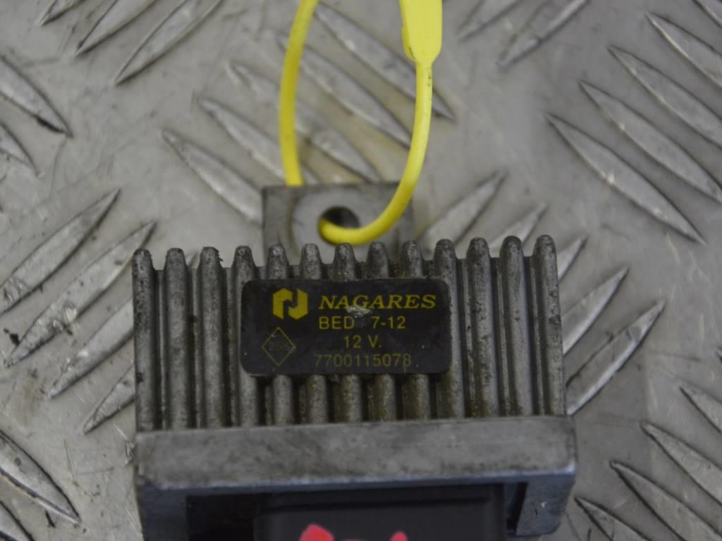 Реле накала свечей Renault Kangoo 1 (1997-2007) 7700115078