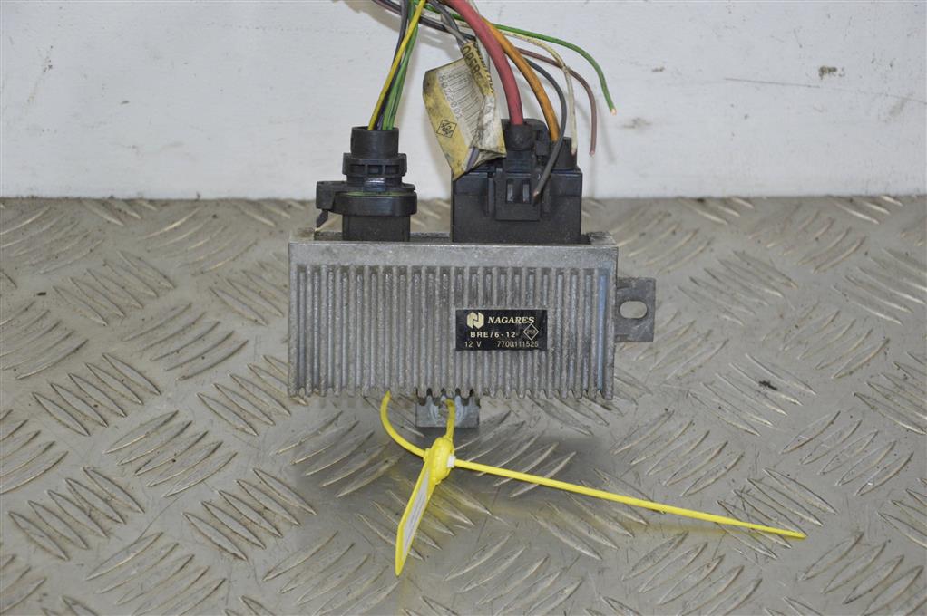 Реле накала свечей Renault Scenic 1 (1996-2003) 7700111525