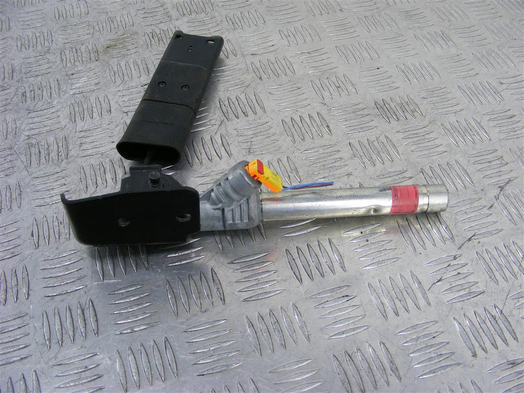 Ремень безопасности передний левый