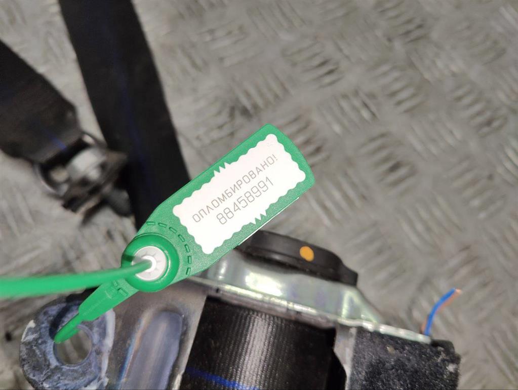 Ремень безопасности задний правый