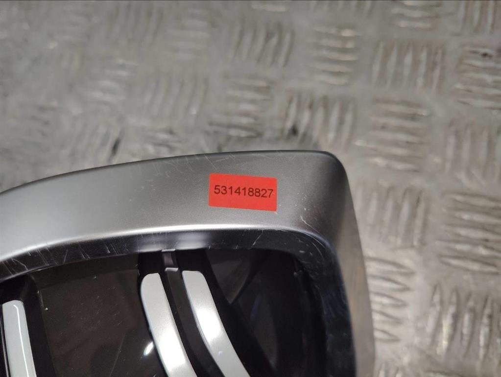 Решетка радиатора