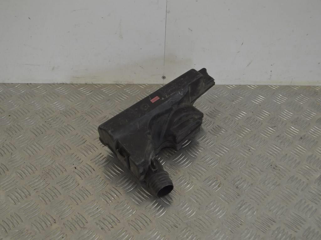 Резонатор воздушного фильтра Renault Clio 3 (2005-2012) 8200323523, 8200386454