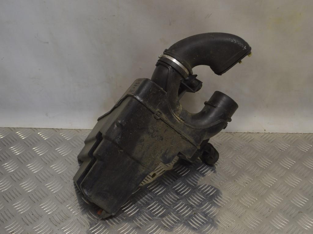 Резонатор воздушного фильтра