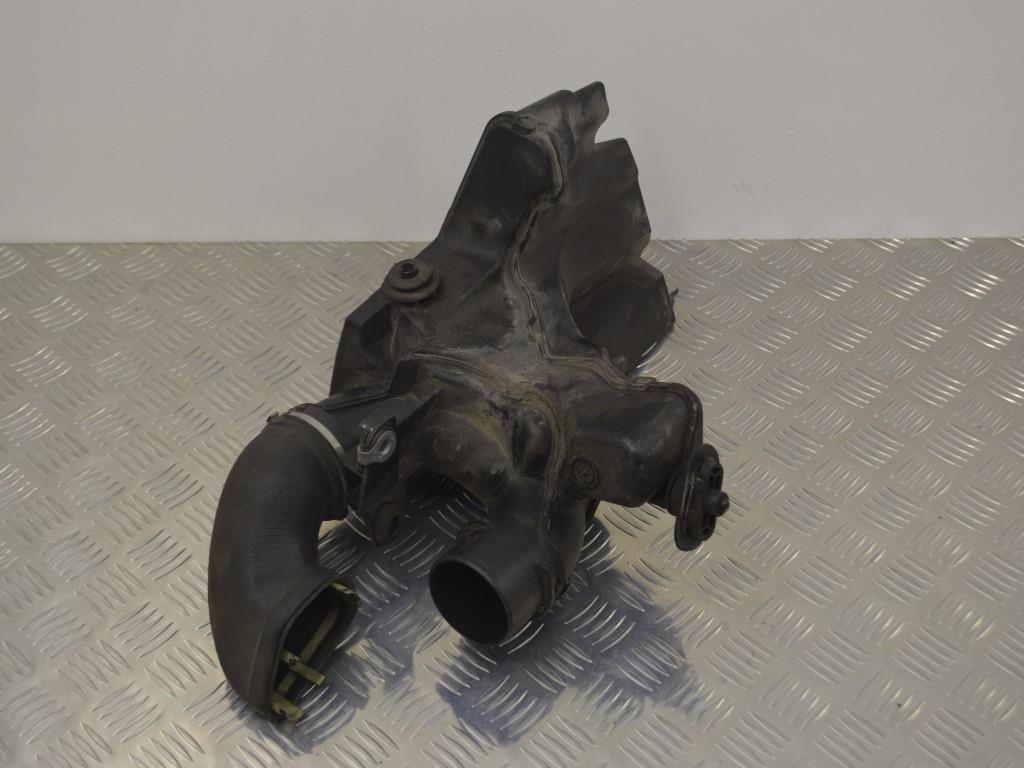 Резонатор воздушного фильтра