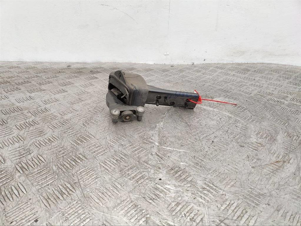 Ролик двери сдвижной