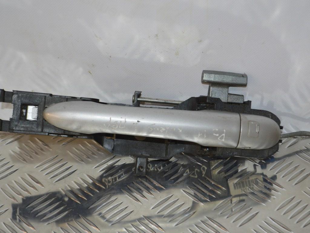 Ручка наружная передняя левая Renault Koleos 1 (2008-2016) 80611JY00