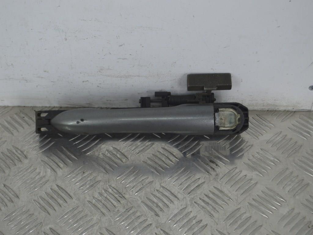 Ручка наружная передняя левая Renault Laguna 2 (2001-2007) 8200004746