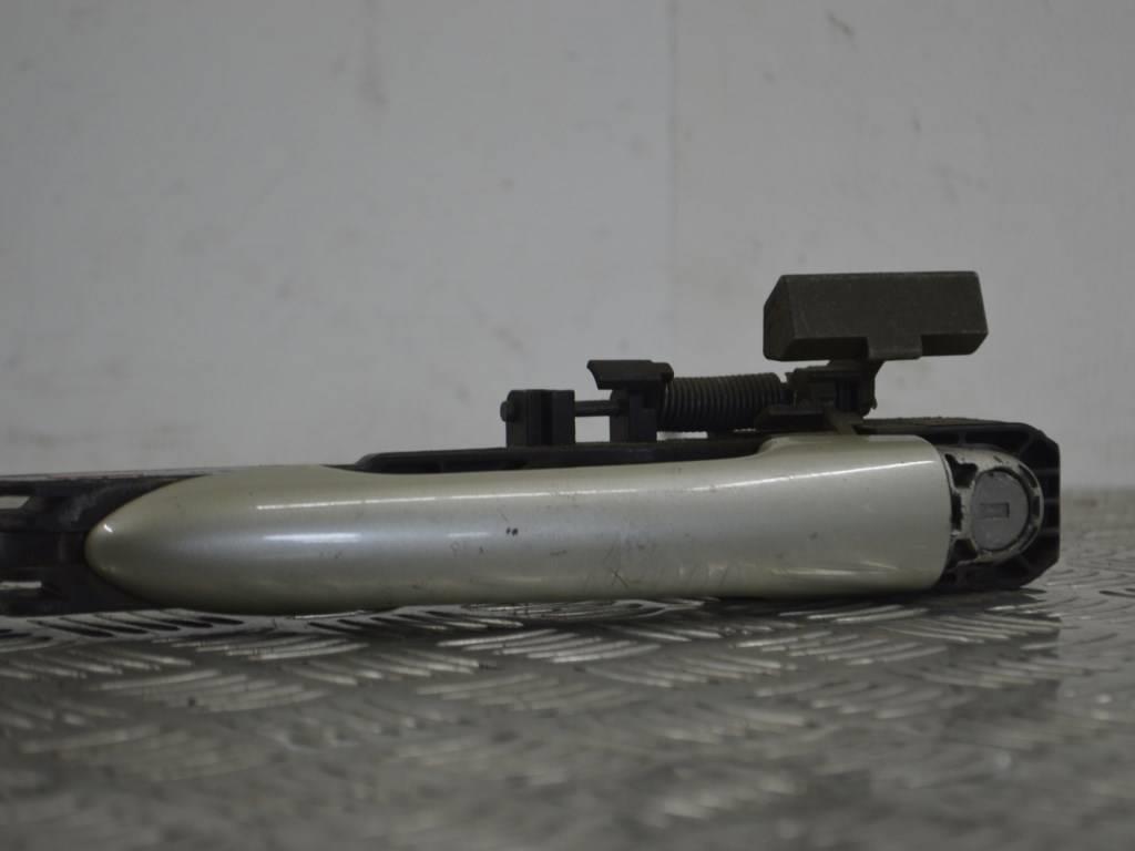 Ручка наружная передняя левая Renault Laguna 2 (2001-2007) 8200004746