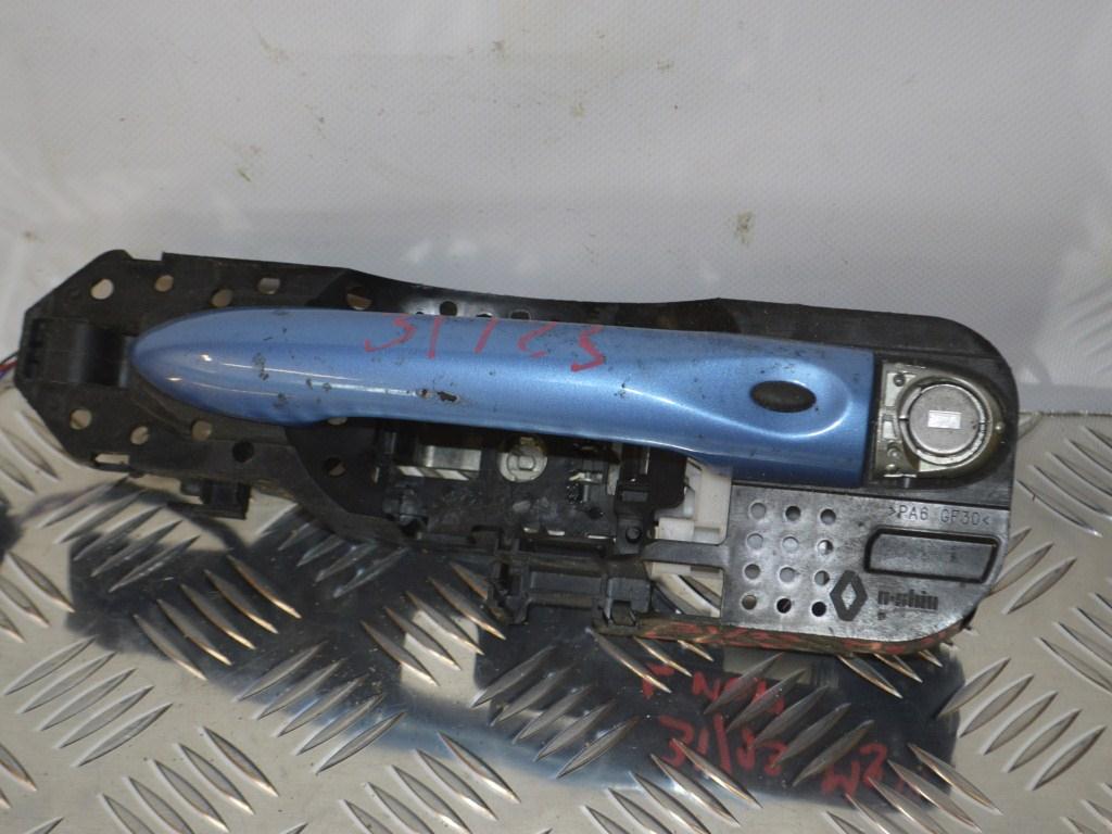 Ручка наружная передняя левая Renault Megane 3 (2008-2019) 806070032R