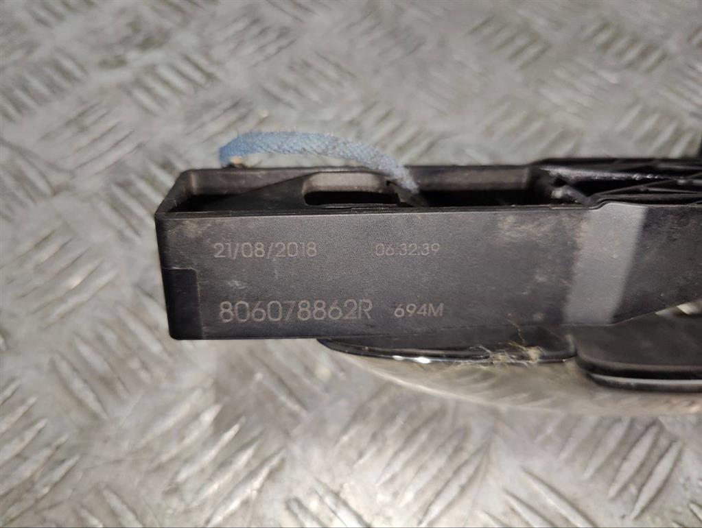 Ручка наружная передняя левая