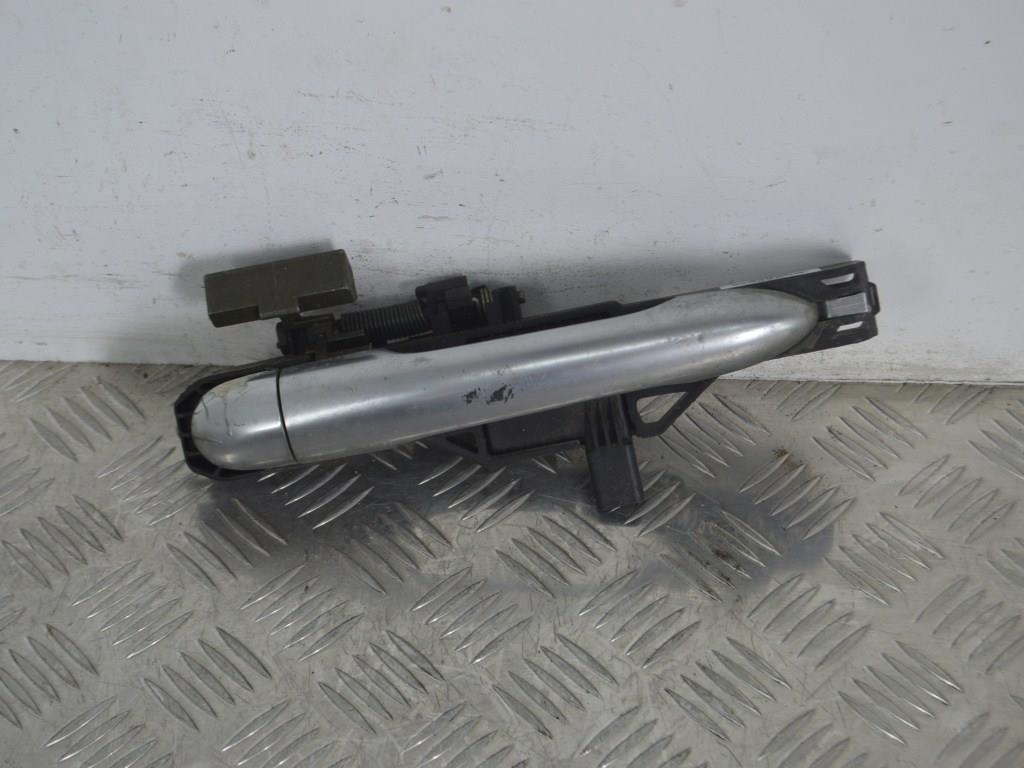 Ручка наружная передняя правая Renault Espace 4 (2003-2010) 8200008431