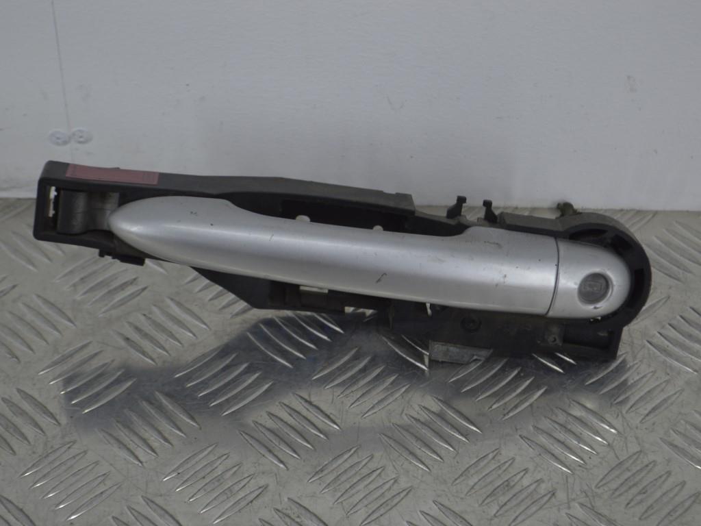 Ручка наружная передняя правая Renault Laguna 3 (2007-2015) 8200226524