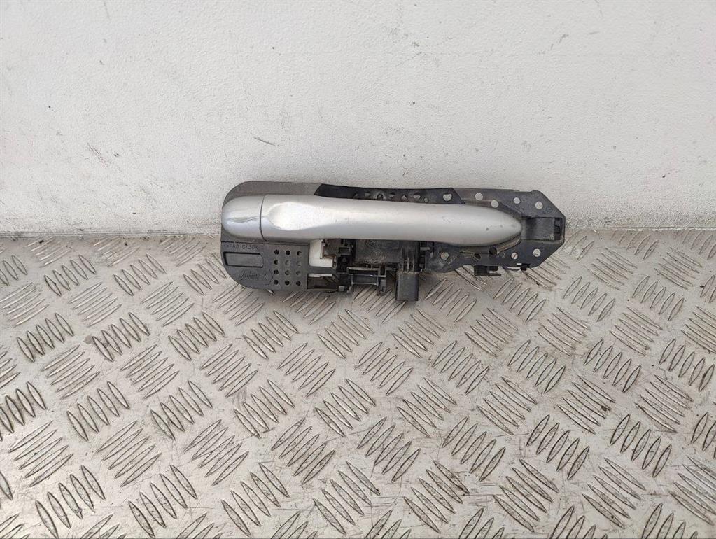 Ручка наружная передняя правая