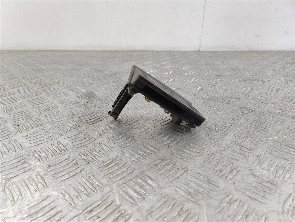 Ручка открывания багажника