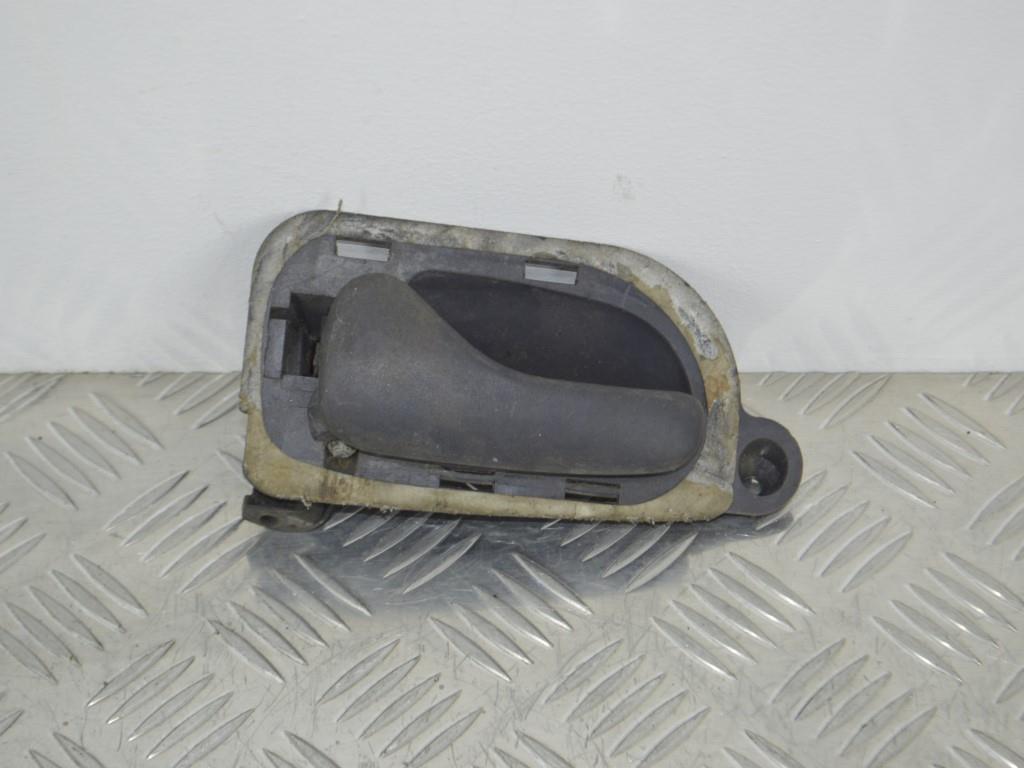 Ручка внутренняя передняя левая