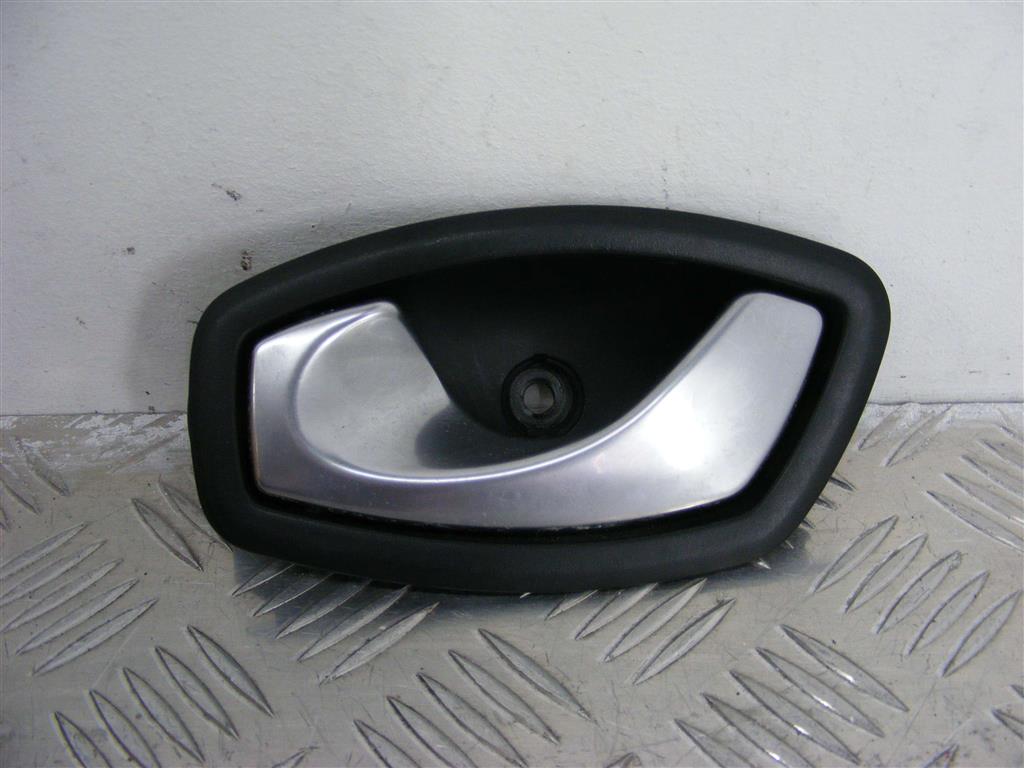 Ручка внутренняя передняя левая