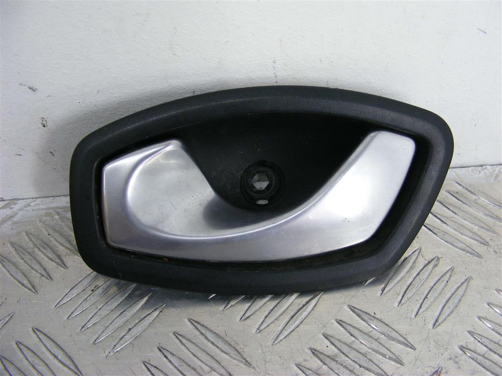 Ручка внутренняя передняя левая