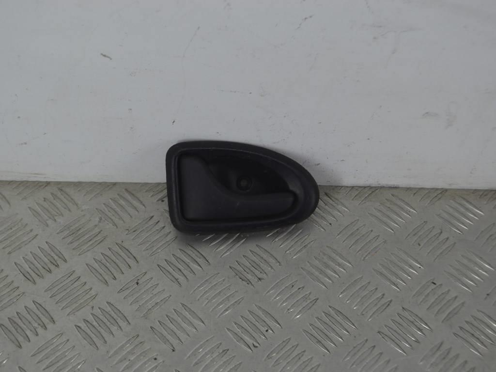 Ручка внутренняя передняя левая Renault Master 2 (1998-2010) 7700830078