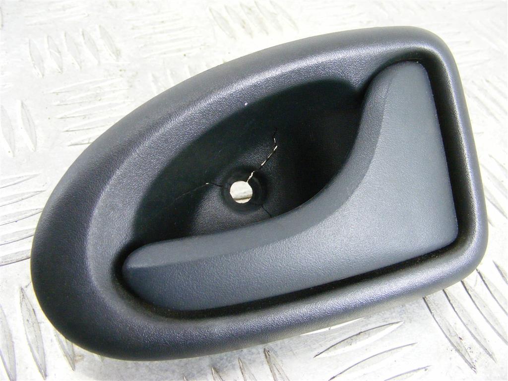 Ручка внутренняя передняя левая