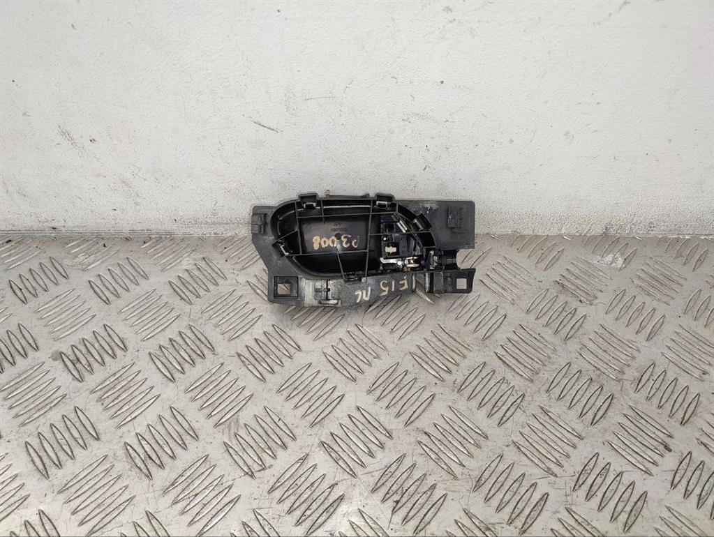 Ручка внутренняя передняя левая