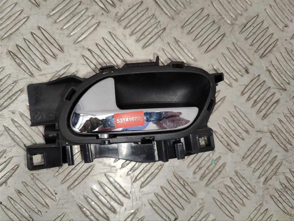 Ручка внутренняя передняя левая