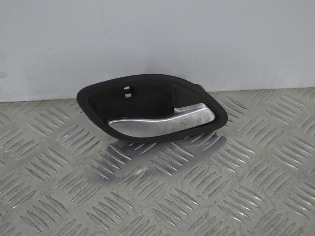 Ручка внутренняя передняя правая