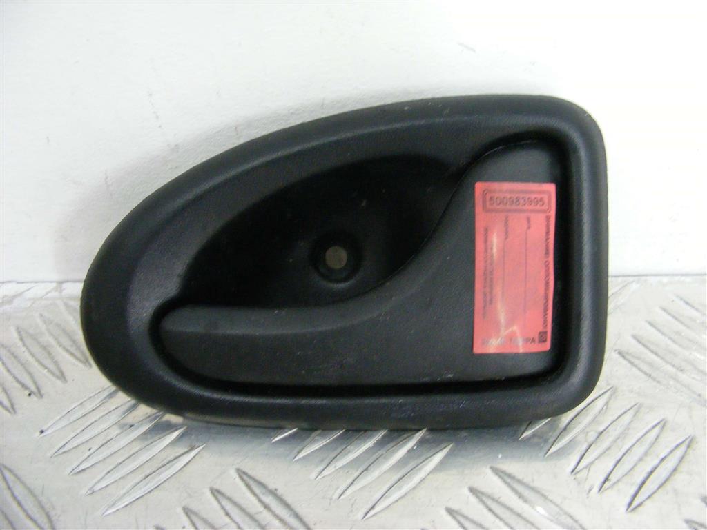 Ручка внутренняя передняя правая Renault Logan 1 (2004-2014) 7700830079