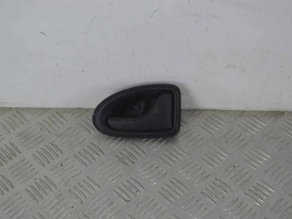 Ручка внутренняя передняя правая Renault Master 2 (1998-2010) 7700830079