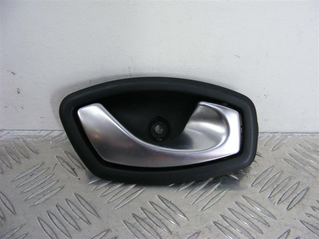 Ручка внутренняя передняя правая