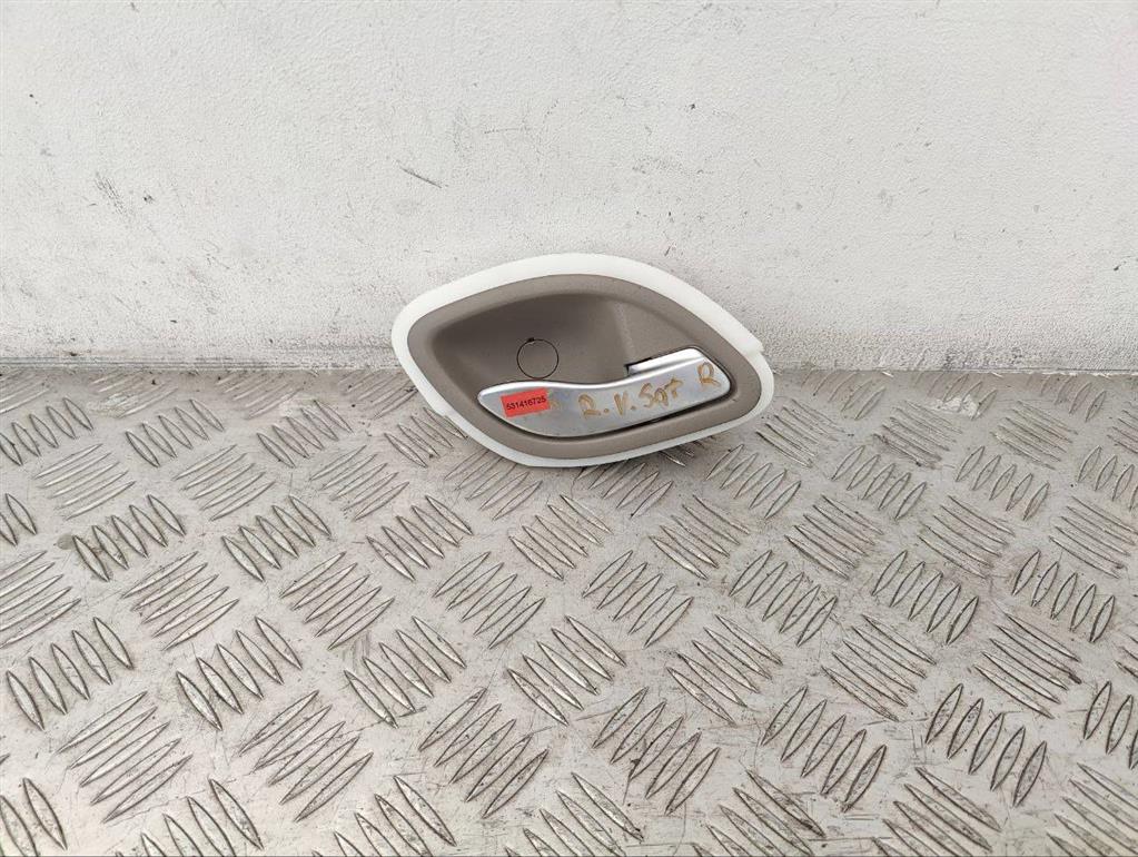 Ручка внутренняя передняя правая