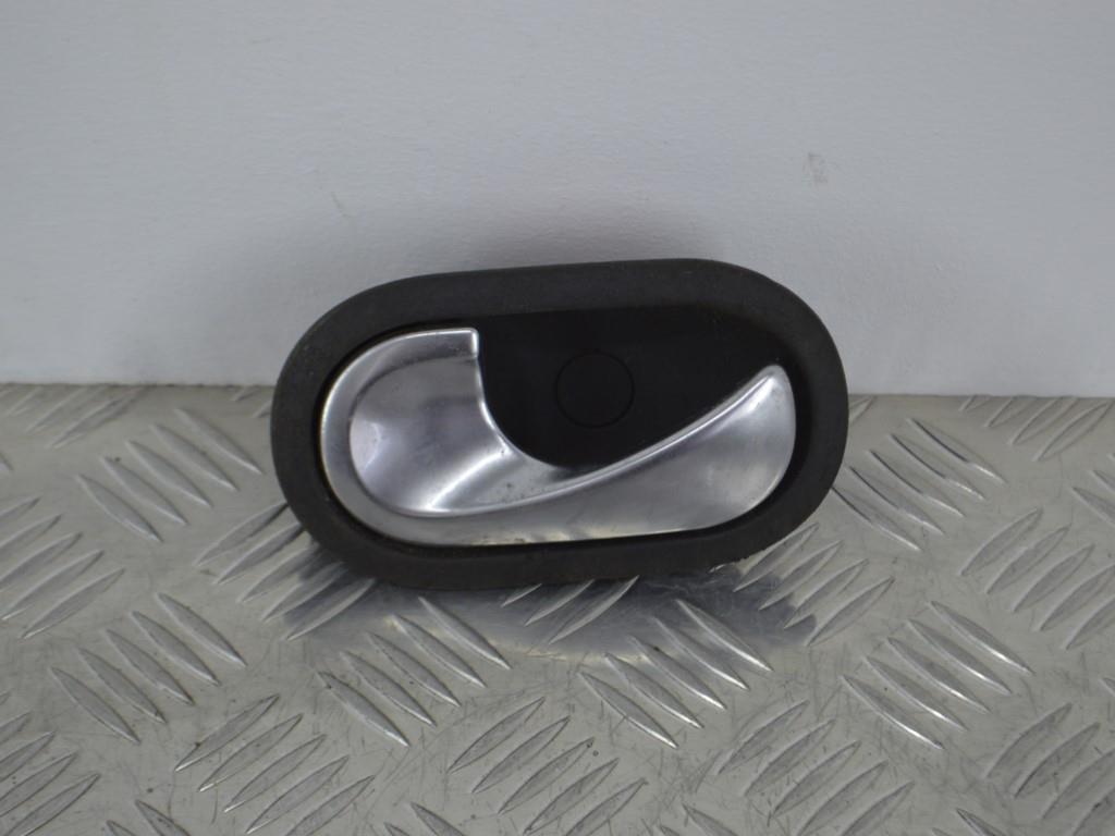 Ручка внутренняя задняя левая