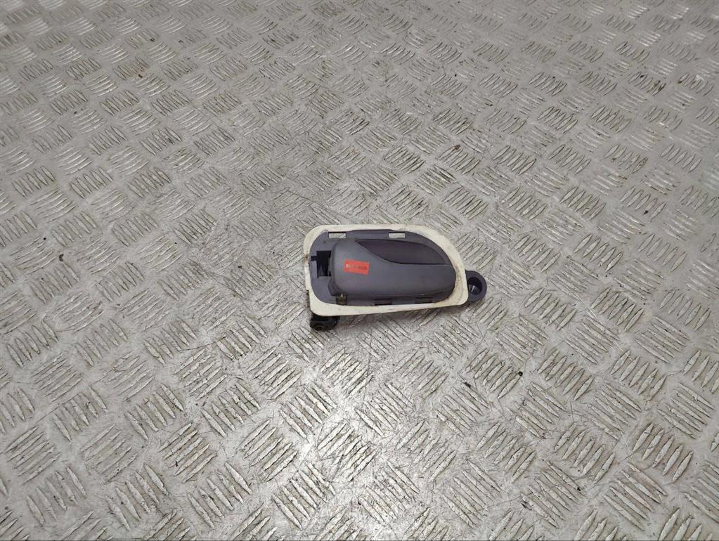 Ручка внутренняя задняя левая