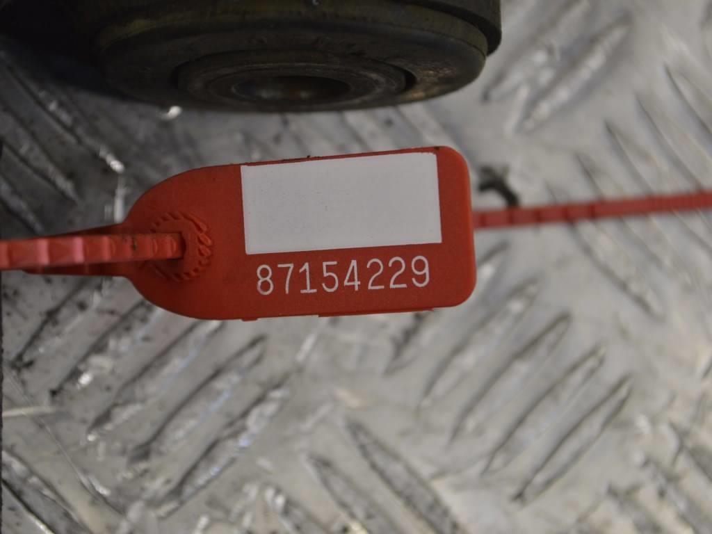 Рычаг передний левый