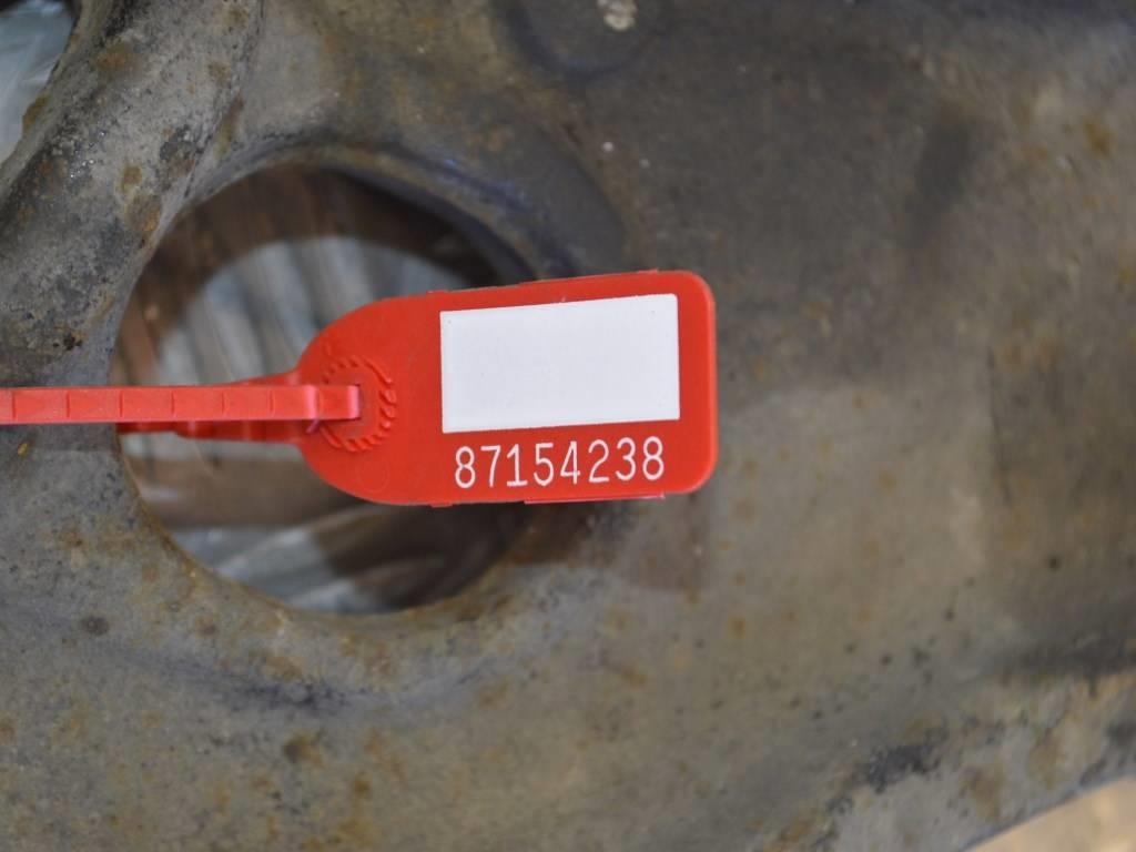 Рычаг передний правый