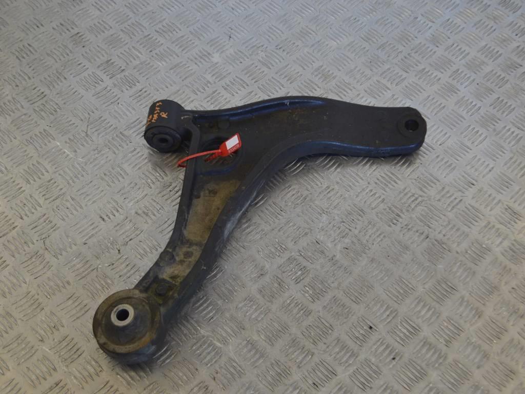 Рычаг передний правый
